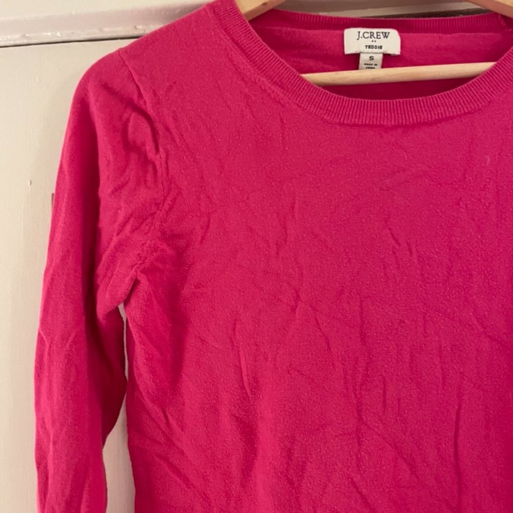 Pink Sweater - Picture 2 of 3